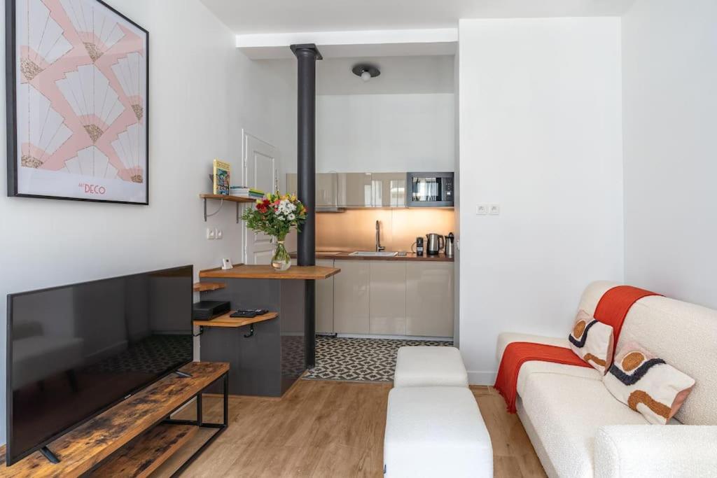 Appartement Magnifique Et Relaxant Avec Sauna パリ エクステリア 写真
